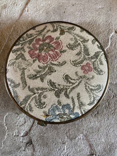 Large tapestry compact - compact, mirror